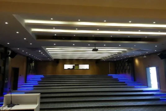 ANKARA BAROSU KONFERANS SALONU